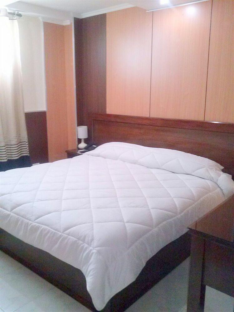 Hotel Roma Plaza Panama City Exterior photo