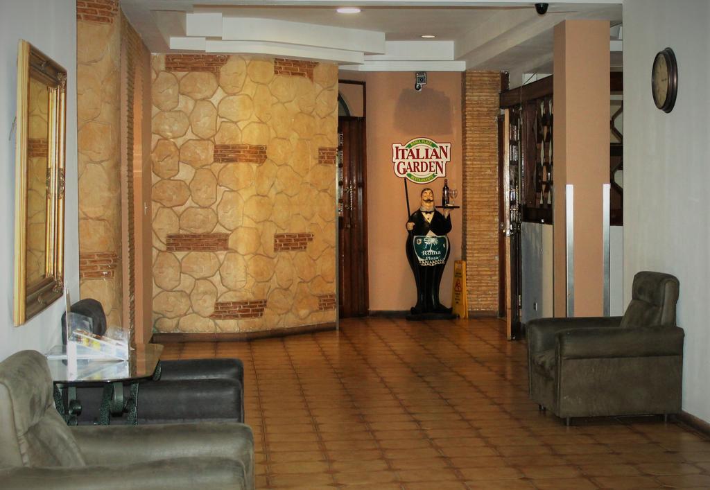 Hotel Roma Plaza Panama City Exterior photo