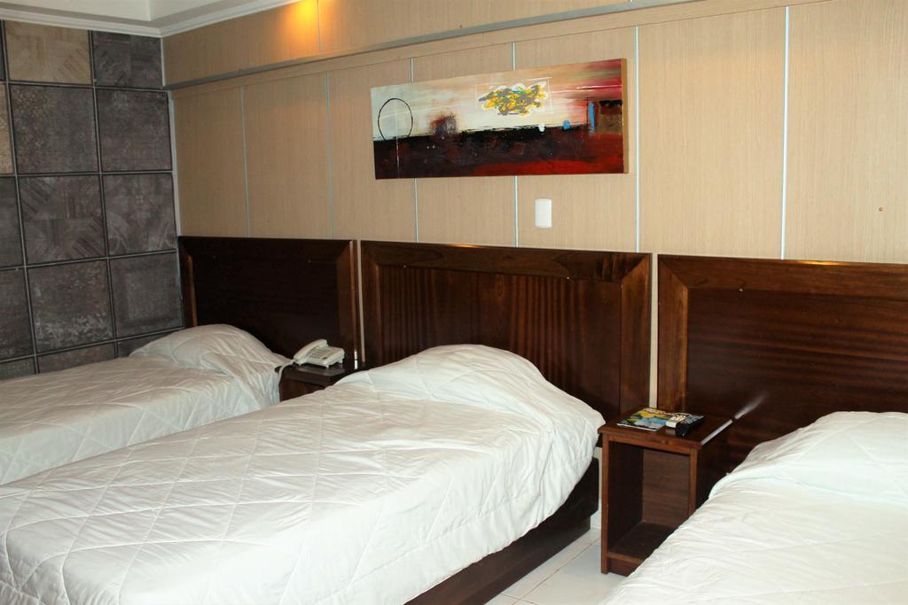 Hotel Roma Plaza Panama City Exterior photo