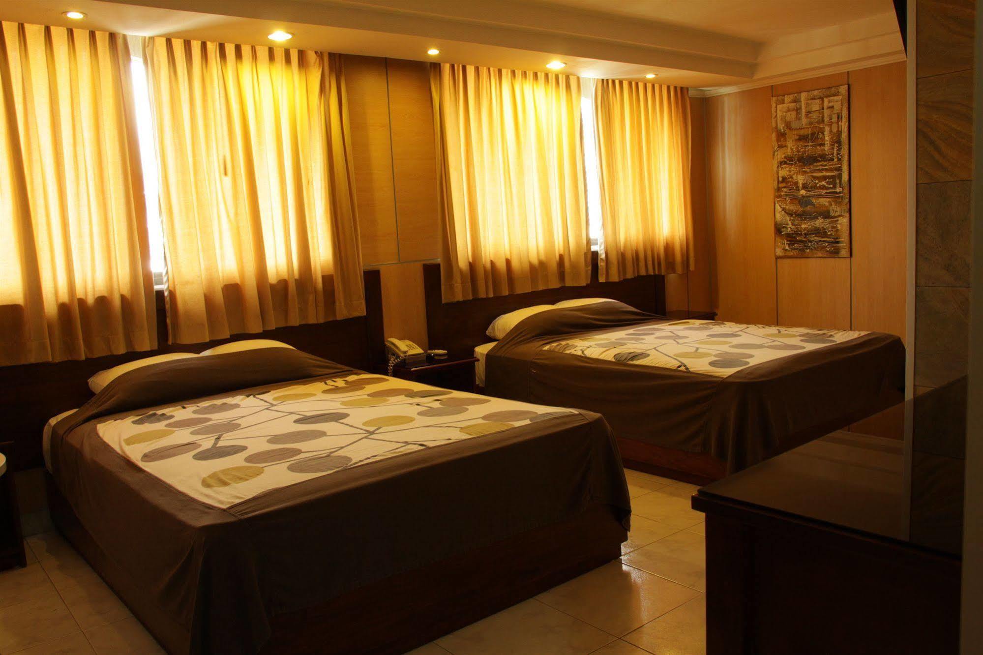 Hotel Roma Plaza Panama City Exterior photo
